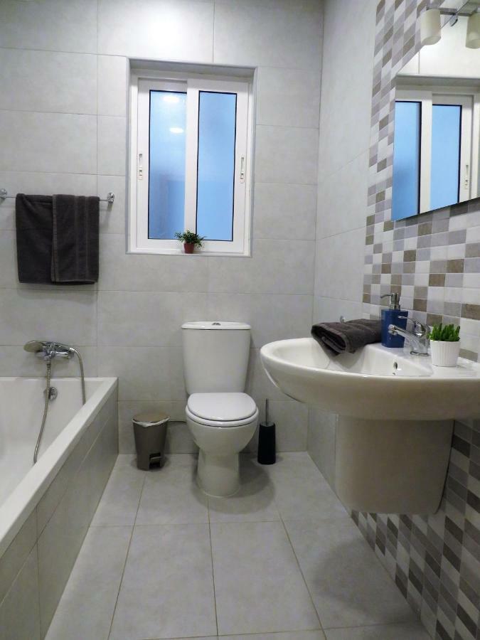 Sealine St. Paul's Bay Exterior foto